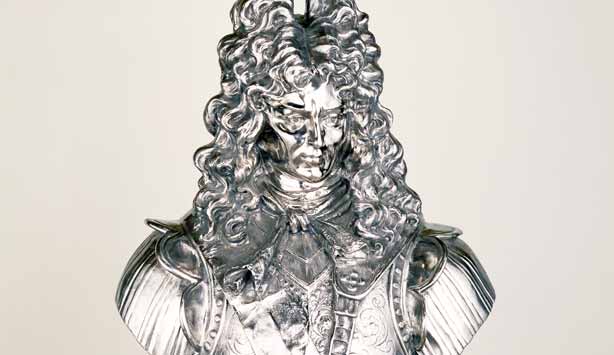 Jeff Koons sculpture | Stainless steel bust of King Louis XVI 