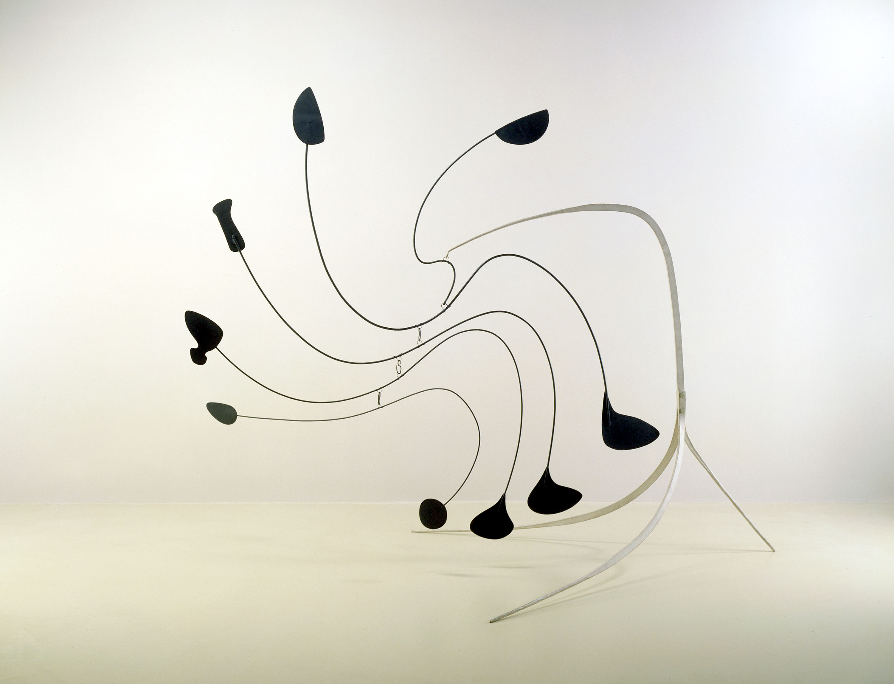 Rediscoveries: Modes of Making in Modern Sculpture will steal your attention