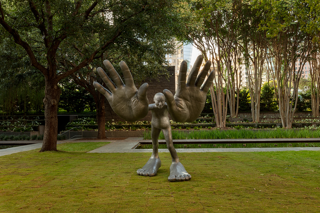 Nic Nicosia, American, born 1951, bighands, 2011 (enlarged and cast 2020), Stainless steel, 94 x 86 x 106 in.